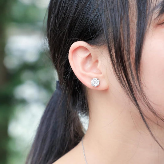 The Best 14k Gold Stud Earrings for Subtle Elegance