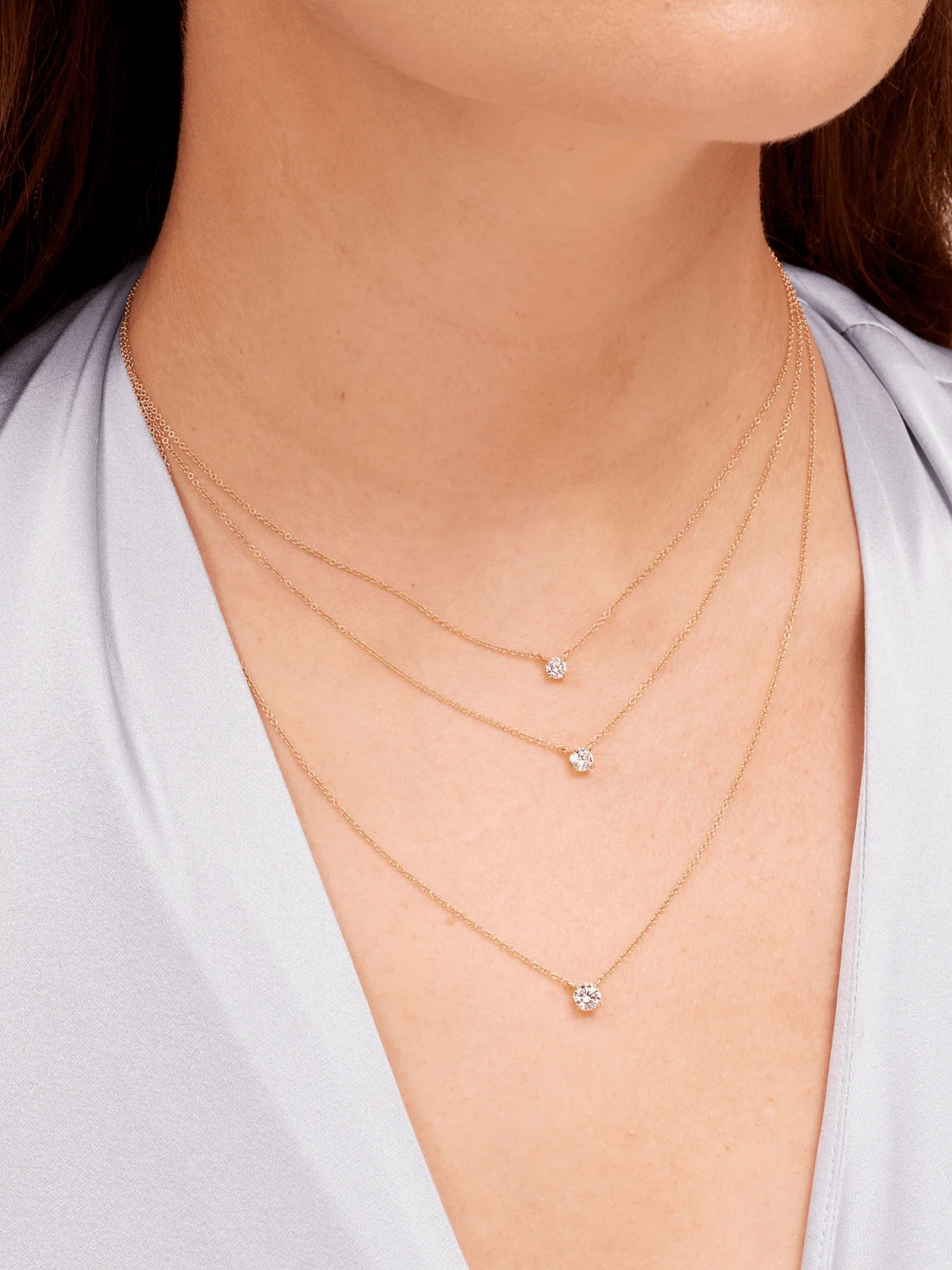 How to Style 14k Gold Pendants with Chains for a Timeless Look