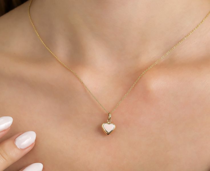 14k Gold Pendants for Valentine’s Day: Show Your Love in Style