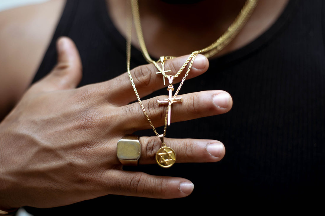 The Best 14k Gold Pendants for Men: Subtle and Stylish