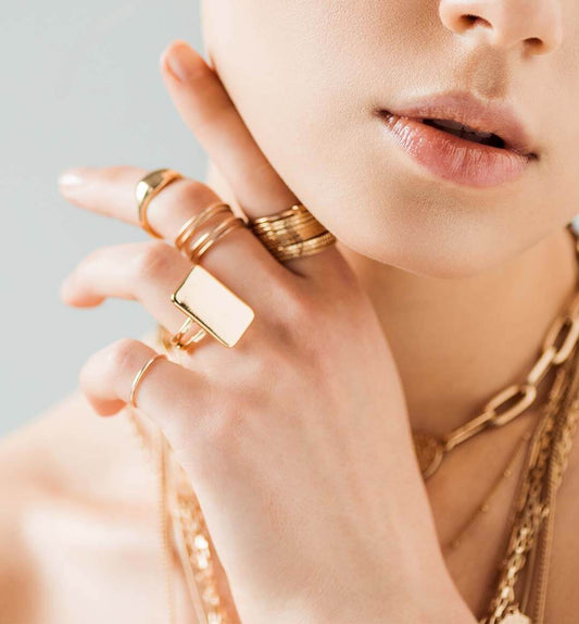 Top 14k Gold Jewelry Trends for 2024